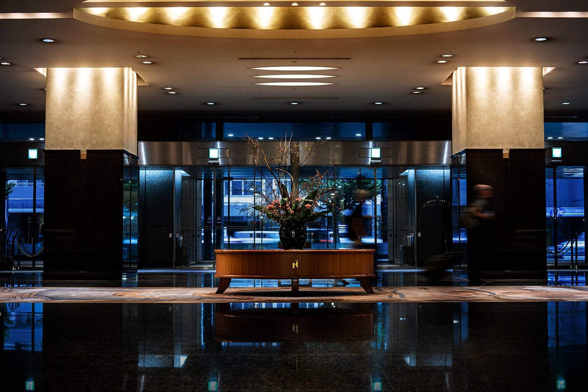 Royton Sapporo Hotel מראה חיצוני תמונה The lobby of the hotel